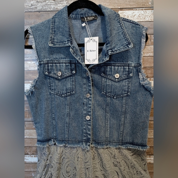 NWT E Retro Denim Vest With Gray Lace And Lining Shark Bite Hem - Picture 2 of 13